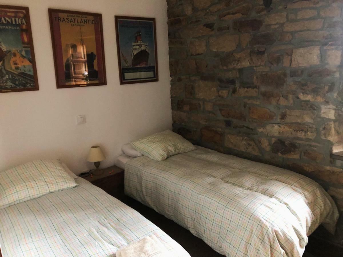 La Casa Del Chileno Pensionat Liérganes Eksteriør billede